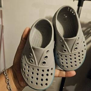 Native c5 toddler grey and blue shoes